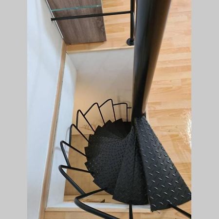 Au Petit Ravel Loft Cosy Au Coeur De La Nature Apartment Bernissart Bagian luar foto